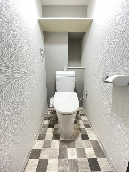 日光ハイツ彦根壱番館　1階　トイレ　