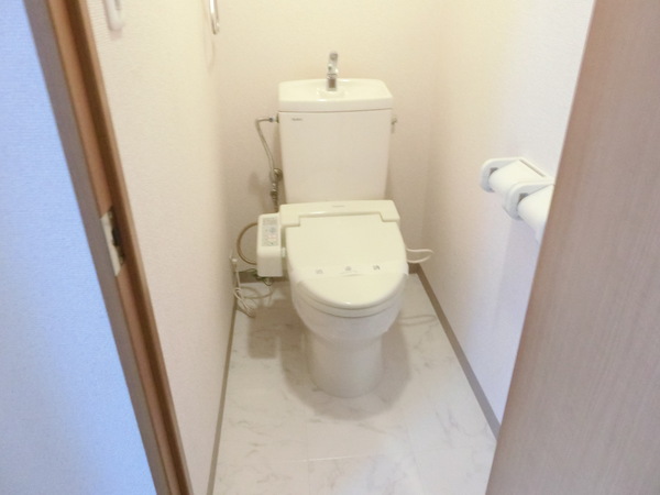 フォレストリバー　トイレ　