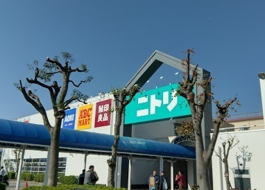 ＡＲＫー浜１７　西友長浜楽市店（スーパー）／480m　
