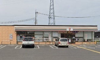 　セブンイレブン愛荘町市店（コンビニ）／899m　