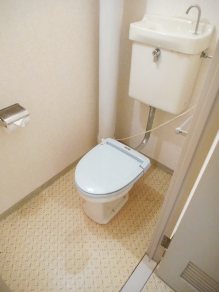 メゾンインペリアル　トイレ　