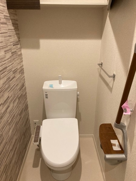 メゾン・ルナール　トイレ　