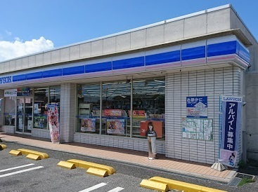 　ローソン長浜山階町店（コンビニ）／711m　