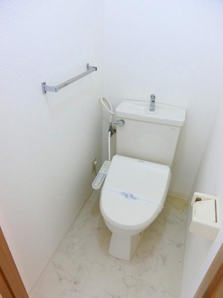 ラフェスタ彦根２　トイレ　